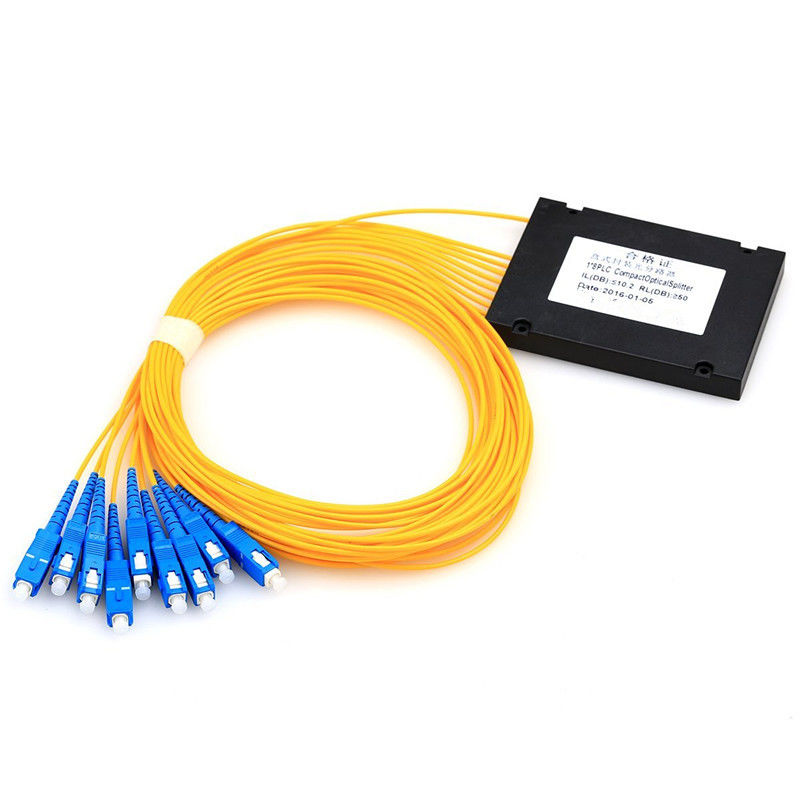 ABS de fibre optique du diviseur 1x8 de PLC de FTTB FTTH SC/UPC en forme de boîte