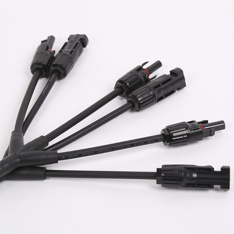 Type 3 câble de la branche MC4 Y du cable connecteur 2 de l'adaptateur IP68 de panneau solaire de manière