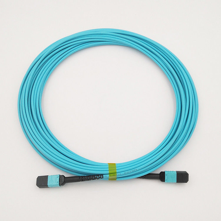 Hochiry MPO/type corde de fibres du câble 12 tronc de MTP de correction à plusieurs modes de fonctionnement de la fibre OM4 de B